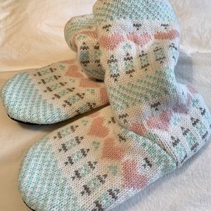 NWT | Heart Bootie Slippers